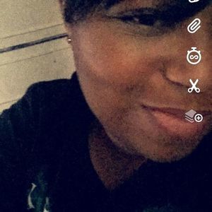 Meet your Posher, Macey